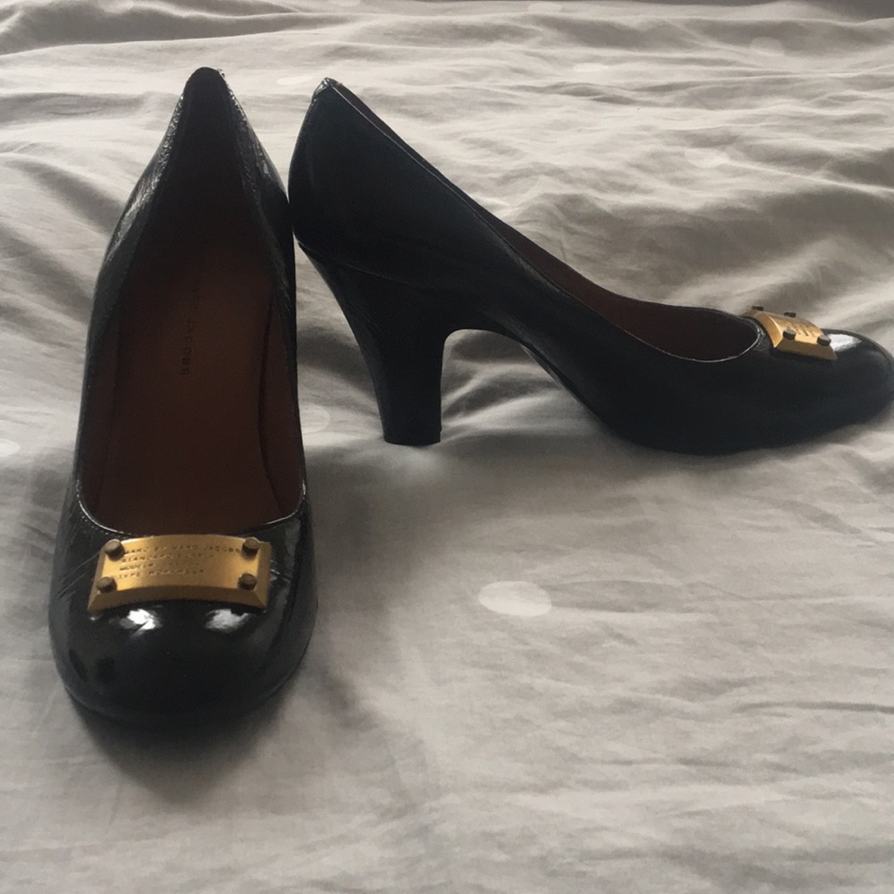 ✨HOST PICK✨ Marc by Marc Jacobs rounded toe heel